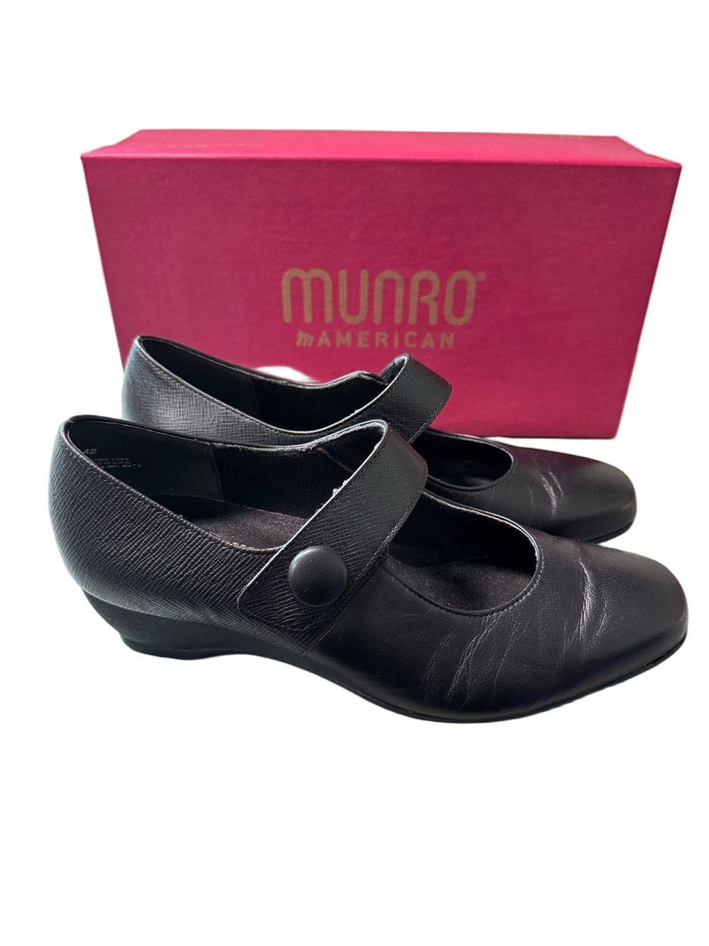 Munro Black Leather Mary Jane Comfort Wedge Shoes Size 10 WW - Picture 2 of 6